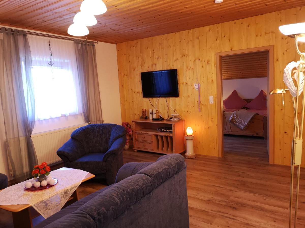 Ferienwohnung - Haus Monika フィリップシュロイト エクステリア 写真